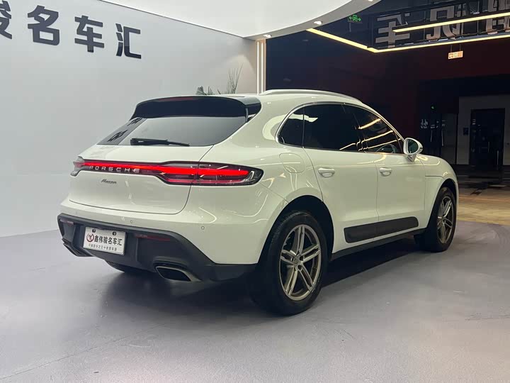 Фото 15 - Porsche Macan