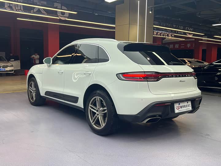 Фото 17 - Porsche Macan