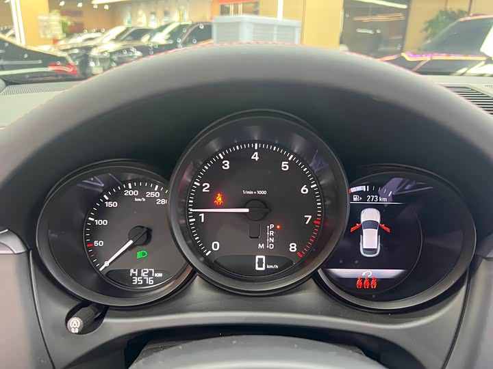 Фото 6 - Porsche Macan