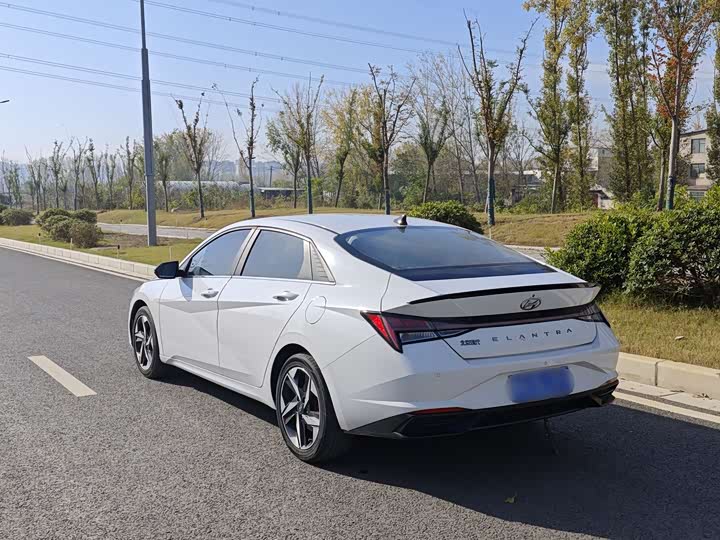 Фото 8 - Hyundai Elantra N line