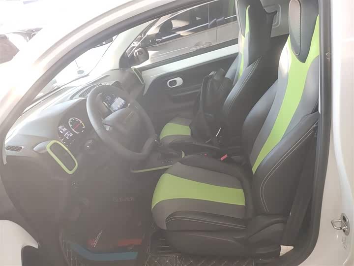 Фото 15 - Roewe Clever