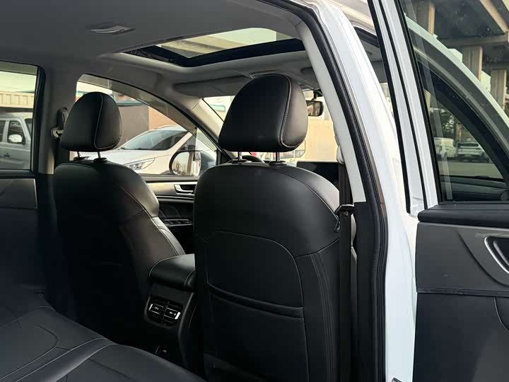 Фото 7 - Haval M6