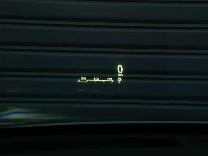 Фото 23 - Lexus RX