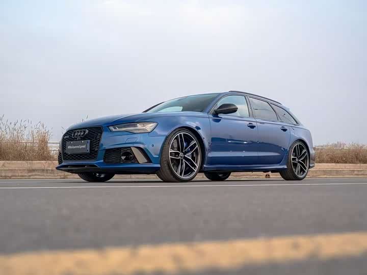 Фото 2 - Audi RS 6