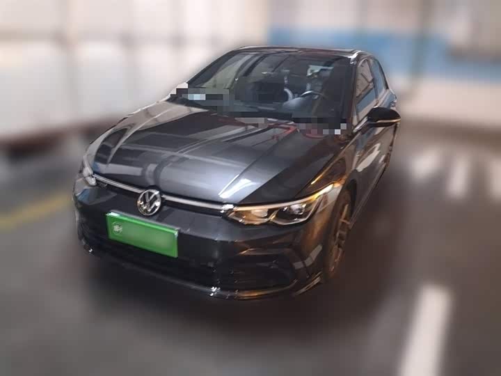 Фото 1 - Volkswagen Golf