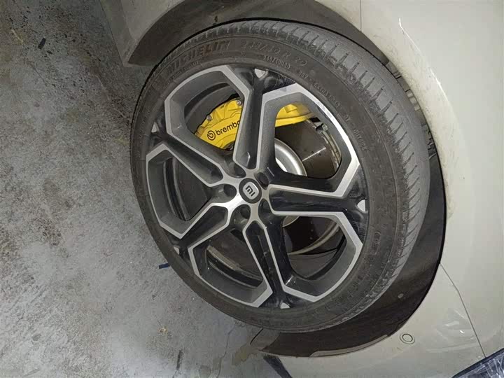 Фото 9 - Xiaomi SU7