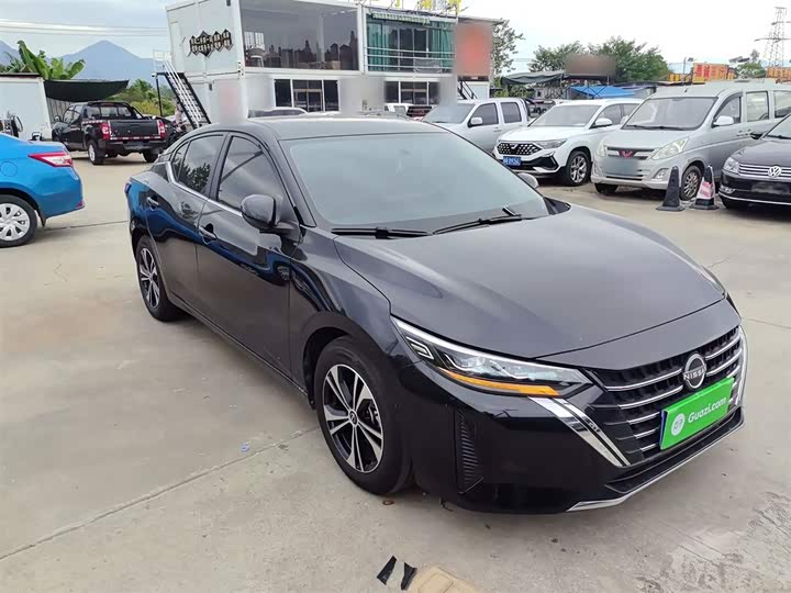 Фото 4 - Nissan Sylphy