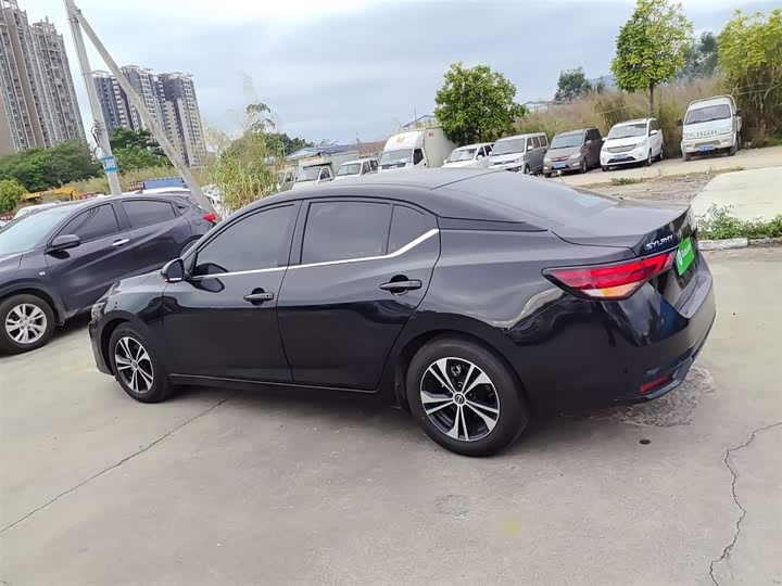 Фото 5 - Nissan Sylphy