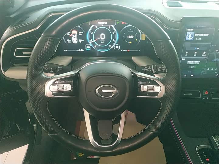 Фото 11 - GAC Trumpchi GS8