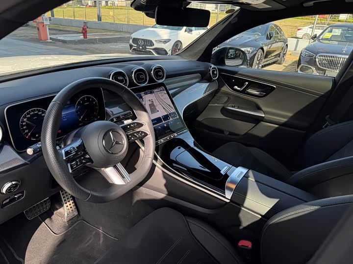 Фото 9 - Mercedes-Benz GLC-Class Coupe