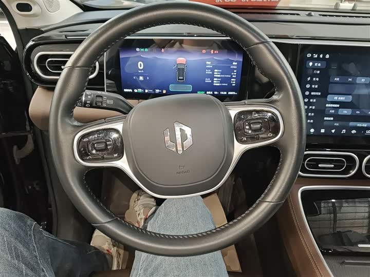 Фото 11 - Leapmotor C11