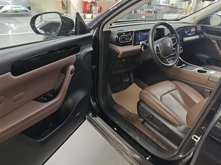 Фото 16 - Leapmotor C11