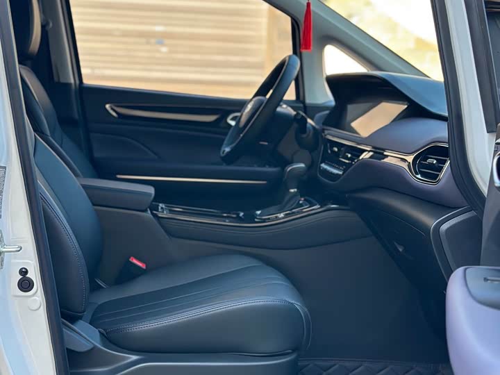 Фото 11 - GAC Trumpchi M6