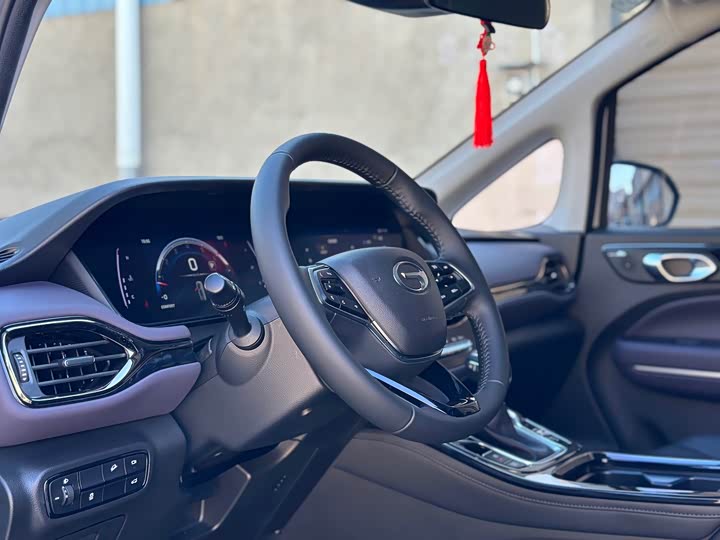 Фото 15 - GAC Trumpchi M6