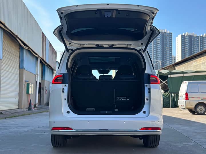 Фото 27 - GAC Trumpchi M6