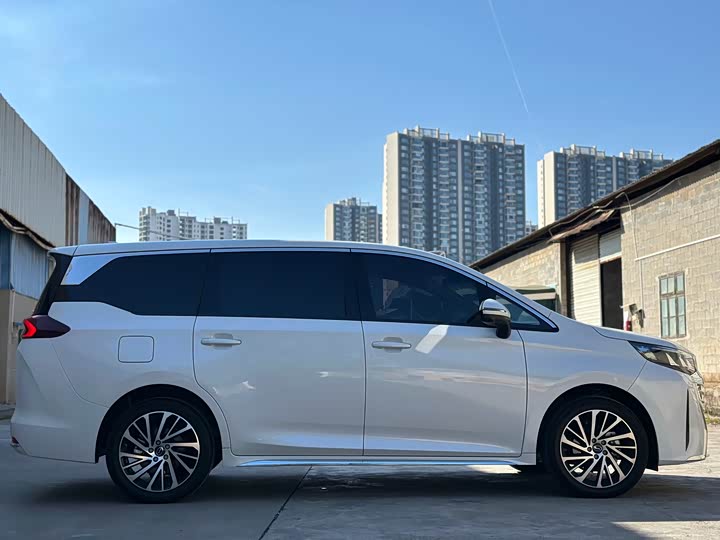 Фото 5 - GAC Trumpchi M6