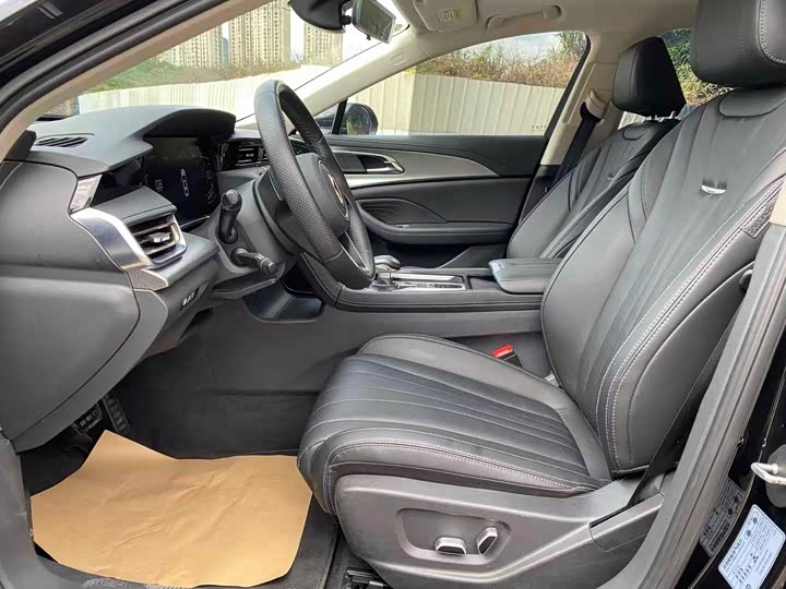 Фото 4 - Hongqi H5