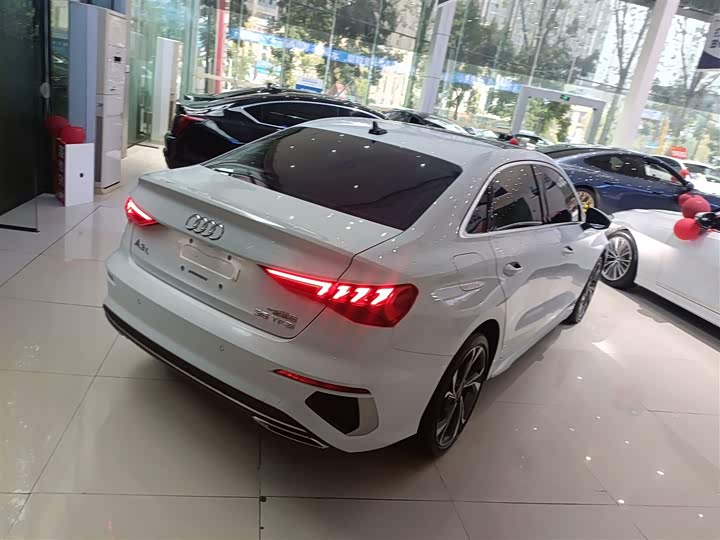 Фото 7 - Audi A3