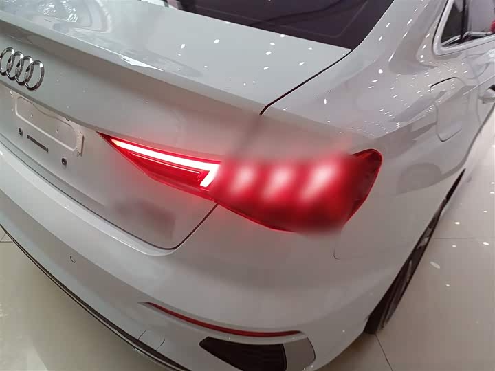 Фото 8 - Audi A3