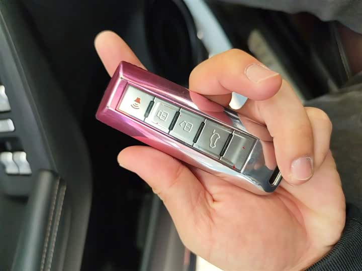 Фото 9 - Wey VV6