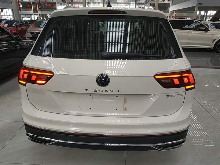 Фото 6 - Volkswagen Tiguan L Pro