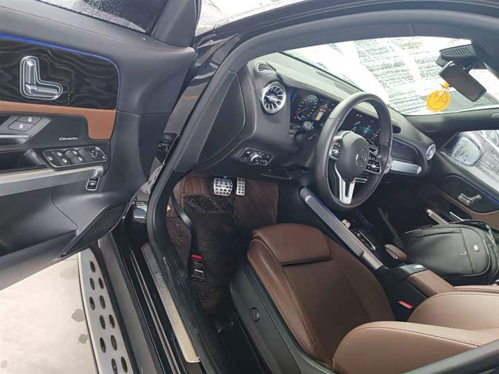 Фото 16 - Mercedes-Benz GLB-Class