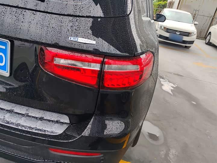 Фото 8 - Mercedes-Benz GLB-Class