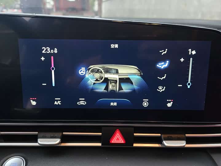 Фото 10 - Hyundai Elantra N line