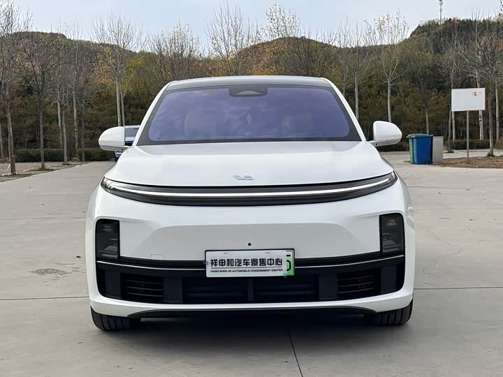 Фото 2 - LiXiang L7