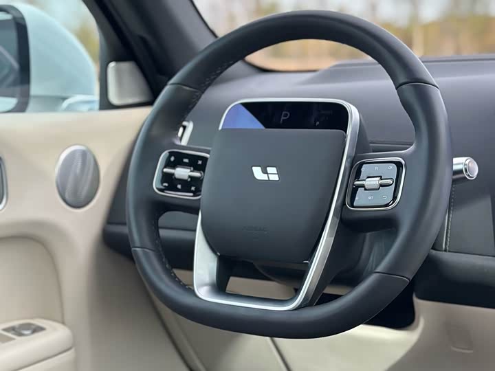 Фото 8 - LiXiang L7