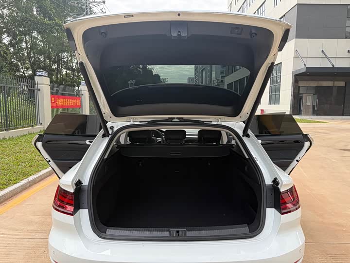 Фото 19 - Volkswagen CC