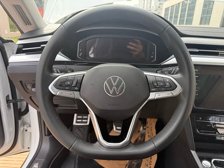 Фото 9 - Volkswagen CC