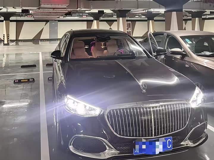 Фото 10 - Mercedes-Benz Maybach S-Class