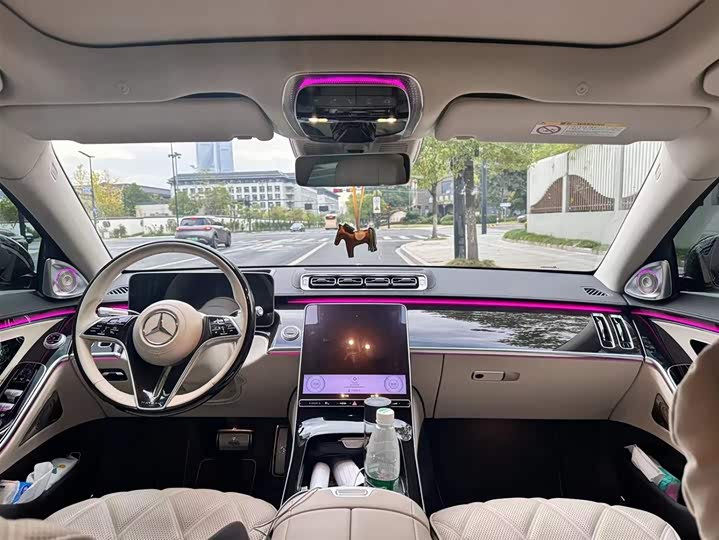 Фото 5 - Mercedes-Benz Maybach S-Class