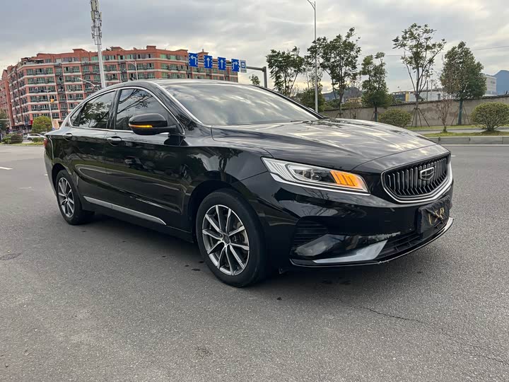 Фото 3 - Geely Emgrand GT