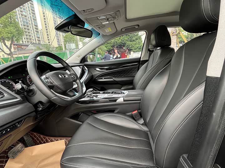 Фото 8 - Geely Emgrand GT