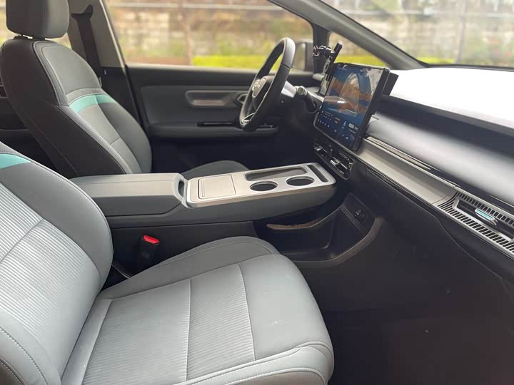 Фото 10 - GAC Aion Y