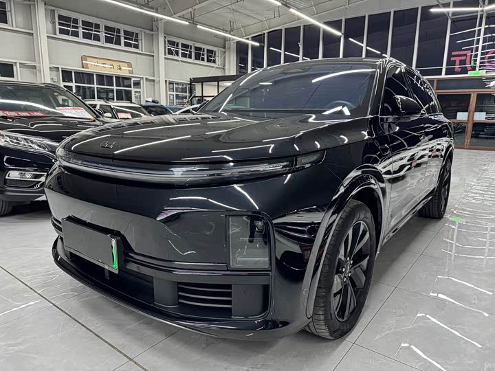 Фото 1 - LiXiang L7