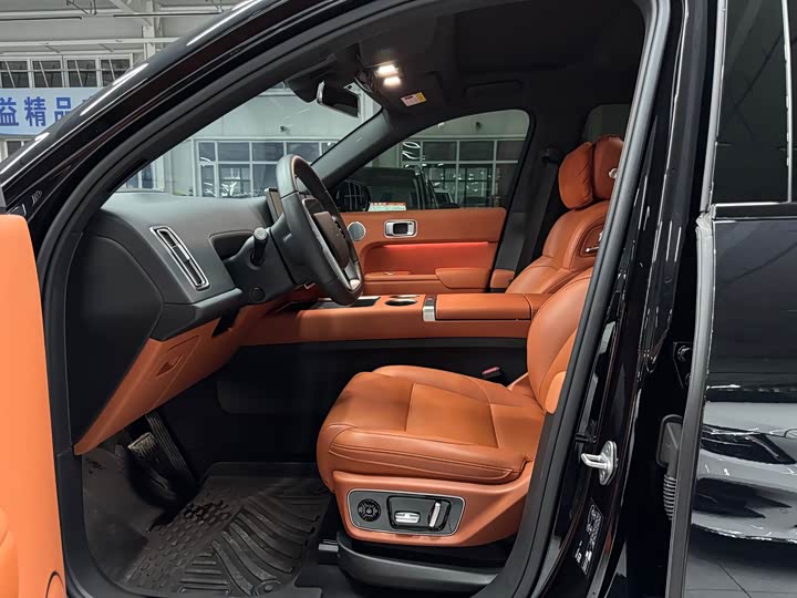 Фото 8 - LiXiang L7