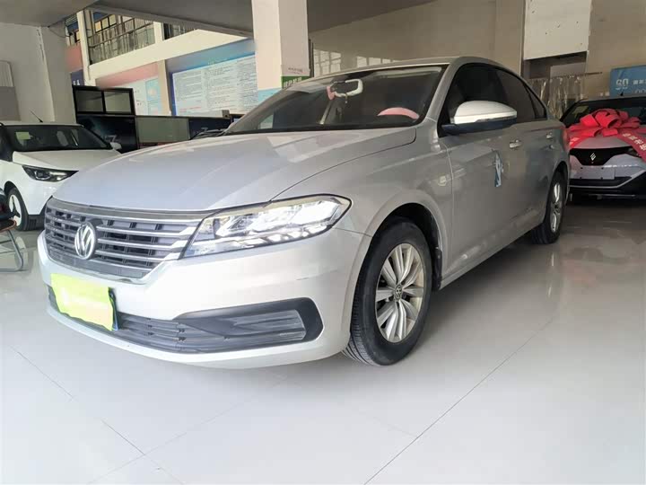 Фото 1 - Volkswagen Lavida