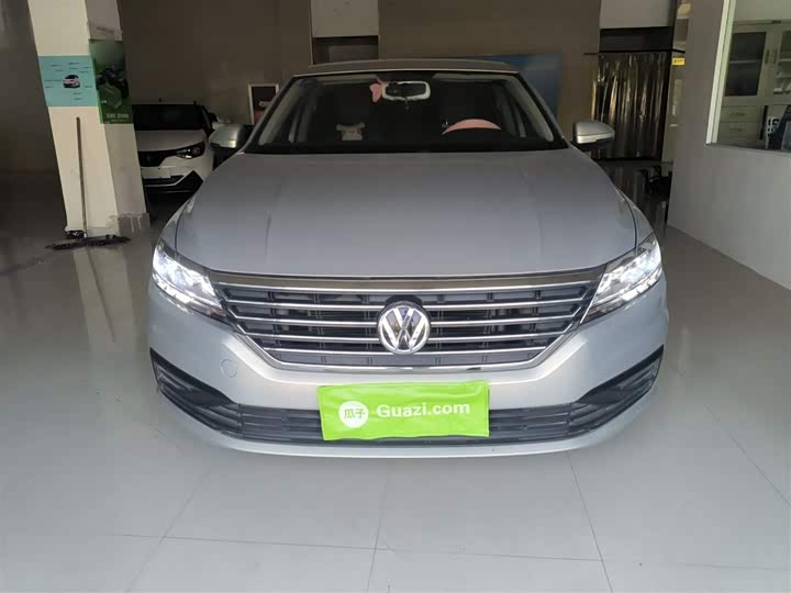 Фото 3 - Volkswagen Lavida