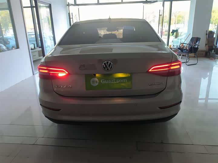 Фото 6 - Volkswagen Lavida