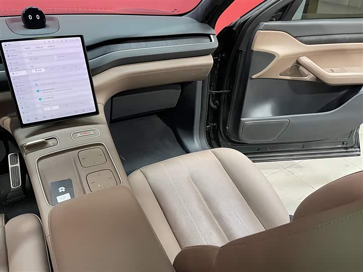 Фото 11 - Nio ES8