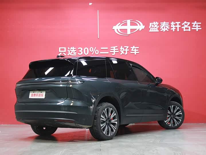 Фото 14 - Nio ES8