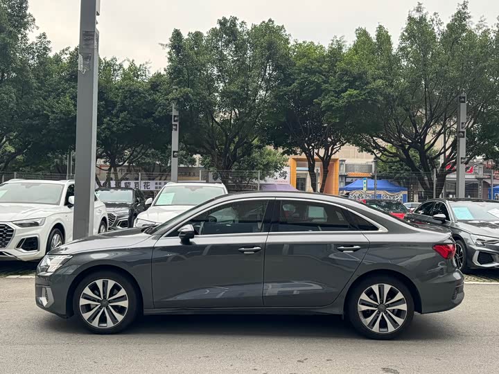 Фото 12 - Audi A3