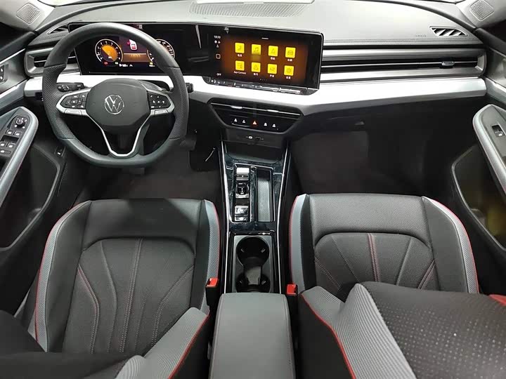 Фото 13 - Volkswagen Lamando L