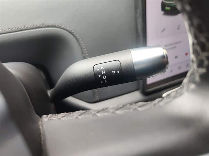 Фото 16 - LiXiang L8