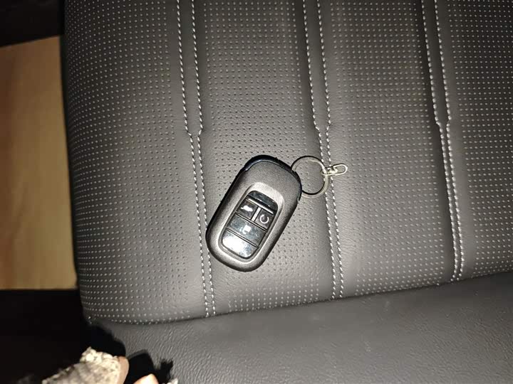 Фото 9 - Honda CR-V