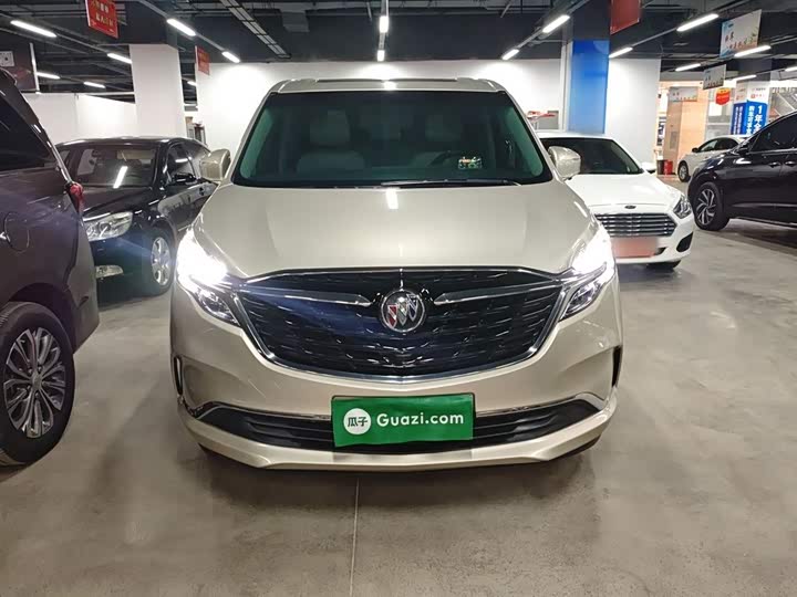 Фото 3 - Buick GL8 ES