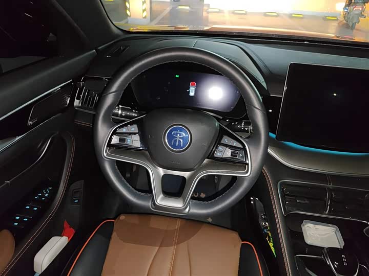 Фото 12 - BYD Song Plus